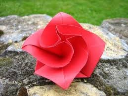 Apprenez le pliage de serviettes en papier ou en. Origami Diamondrose Squarejumper Spinner Fleurs En Origami Tutoriel Fleur Origami Facile Origami Fleur