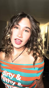 Jillian Webster's Instagram, Twitter & Facebook