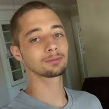 Alex Irizarry's Instagram, Twitter & Facebook