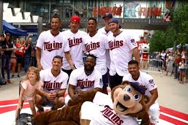 The entire minnesota twins organization is saddened by the death of current bench coach mike bell, who passed away today at the age of 46 from cancer. Taking It To The Streets Minnesota Twins Players Enjoy Wiffle Ball Game With Fans Pr Week