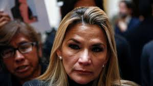 Máximo Guillén (@maximofabula)