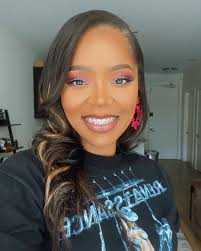 For the love of @beyonce, rain and all.. #RenaissanceWorldTour 🪩 , Makeup:  @cocotea.mua , Graphic tee: Renaissance Collection @amazon , Earrings:  @francescas