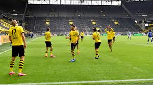 Erling haaland spielt seit januar dieses jahres bei borussia dortmund. Bvb Schalke 4 0 Die Noten Zum Spiel