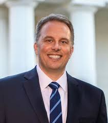 ELECTION 2019: Four vying for three Supreme Court seats in Third Judicial  District