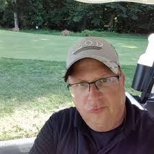 Thomas Crouse's Instagram, Twitter & Facebook