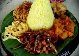 Resep nasi tumpeng mini, inspirasi sajian untuk hari kemerdekaan. Resep Cara Membuat Tumpeng Mini Lauk Sederhana Masakanmu Com Recipe Food Indonesian Food Mini