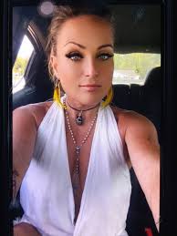 Twitch streamer seeking advice