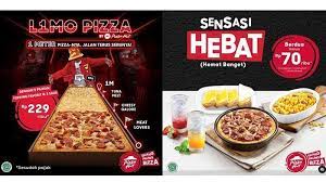 Pizza hut has nice and polite waitress, both online and offline. Promo Pizza Hut Terbaru Hari Ini 8 April 2021 Pizza Sepanjang 1 Meter Rp229 Ribu Berdua Rp 70 Ribu Tribun Bali