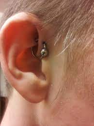 Rook Forward Helix Orbital It Would Be Crazy Painful Orbital Piercing Cool Ear Piercings Piercings