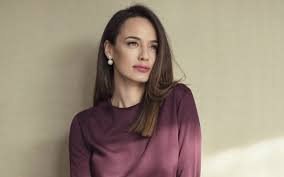Imagini bombă cu o vedetă din românia! De Ce Nu Are Iubit Andreea Raicu La 41 De Ani Stiri Mondene