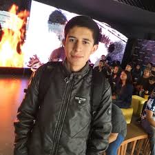 «garena free fire» cada partida que dura 10 minutos combatirás contra otros 49 jugadores de todo el mundo, elijas donde descender en paracaídas en. Free Fire Latam On Twitter Estaremos En Vivo En Facebook