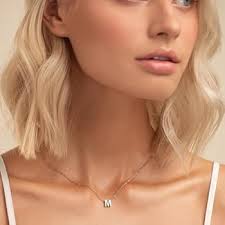 قلادة انيقة مطلية بالذهب عيار 18 قيراط بتصميم الحرف الاول من الاسم للنساء  والبنات والاطفال من جيه ان زد اس اس اس دبليو اتش جيه جيه اتش من الستانلس  ستيل: اشتري اون