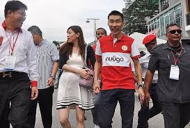 Lee chong wei married his wife, wong mew choo in 2012 and she is known for her exceptional stamina and endurance during practices and competitions. New Update Photos Of Lee Chong Wei S Newborn Son Kingston Lee