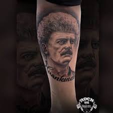 Raccolte di lorenzo di claudio. Padre Pio Tattoo Netzwerk