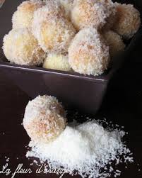 Boule De Neige Petits Gateaux Fondants A La Noix De Coco Recette Gateau Noix De Coco Petits Gateaux Fondants Recettes De Cuisine