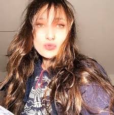 Estella Alexander's Instagram, Twitter & Facebook