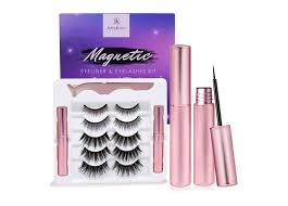 How to take off magnetic eyeliner. The 13 Best Magnetic Lashes To Try In 2021 Purewow