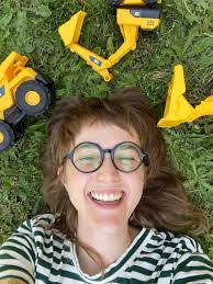 Samuel Mcknight's Instagram, Twitter & Facebook