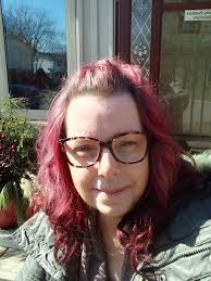 Im so dull. Its exciting for me to get out of bed n make a coffee now in my  dull apartment in Ontario Canada lol! Everything is way to dull now because