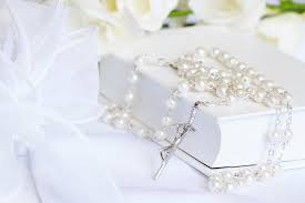All > for kids > first communion gift etiquette and gift ideas. 21 Thoughtful Gifts For First Communion That Will Make A Child S Blessed Day Even More Memorable Gift Guides 30seconds Mom