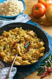 Mauritian Style Sauteed Cabbage With Potatoes Touffer Lichou Avec Pommes De Terre Sauteed Cabbage Veggie Main Dishes Recipes