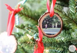 For dogs, cats & pets. Diy Wood Slice Photo Ornaments