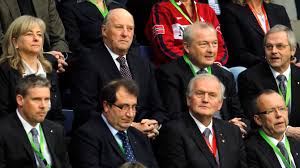 Og kronprinsesse märtha, og ble norges konge da kong olav. Kong Harald Gjest Under Handball Em I Trondheim Handball No