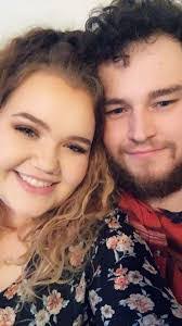 Kayla Sledge's Instagram, Twitter & Facebook