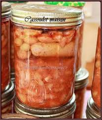 Cassoulet Maison En Conserves Cocos De Prague Frais Coulis Frais De Tomates Charcuterie Fumee Vosgienne Avec Images Cassoulet Maison Cuisine Et Boissons Recette Cassoulet