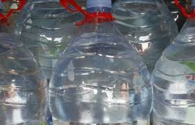 Botol fanta 1 l 3. Sampah Plastik Jenis Pet Miliki Nilai Ekonomis Tinggi