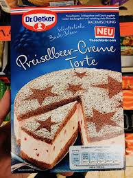 Oreo kekse sehen nicht nur in der backmischung hübsch aus, sondern sind auch super schmackhaft! Dr Oetker Preiselbeer Creme Torte Backmischung Naschkater Com Das Sussigkeiten Marketing Blog