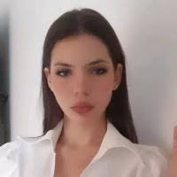 20+ perfis com “Julia Jesus Da Silva”