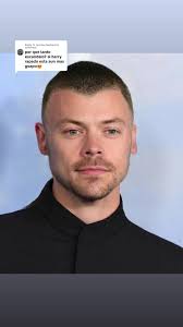 Harry Styles Se Rapa