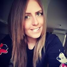 Laura Corder's Instagram, Twitter & Facebook