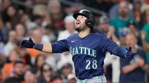 Eugenio Suárez's 425-foot solo home run (47)