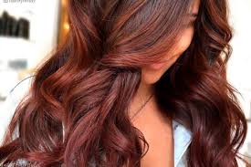 From detailed highlights to ridiculously flattering balayages, these 39 very different, yet incredibly pretty, hair color ideas for brunettes will convince you that no brown shade is created equal. 2020 S Best Hair Color Ideas Are Right Here