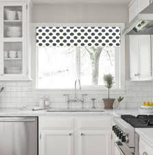 This makes it incredibly hard to cook or see anything at as long as you have privacy, potentially there is no need for any window treatments in your kitchen. 17 Wonderful Ideas Of White Kitchen Window Treatments