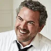 Amazon.com: Grace: President Obama and Ten Days in the Battle for America:  9780358651895: Keenan, Cody: Books