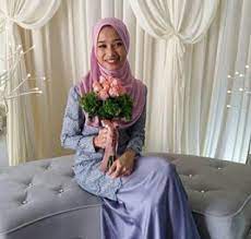 Segera kuarahkan bibrku melumat putingnya yang keras dan. Siapa Isteri Mat Dan Wahhh Bukan Calang Calang Orang Rupanya Ini Biodata Isteri Mat Dan Tak Sangka Rupanya Isteri Mat Dan Ni Sebenarnya Gempak Viral