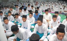 Tun datu mustapha, (full name: Sman Toh Puan Hajah Rahmah Abu Nuha Corner