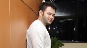 Rhoma irama bernama asli raden haji oma irama yang lahir di tasikmalaya, 11 desember 1946. Tersandung Narkoba Rhoma Irama Tak Khawatirkan Karier Ridho Rhoma Okezone Celebrity