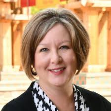 I am proud to announce that I have completed my MBA in Executive Management  with a focus in Project Management. Go Eagles! 💜💛📚🎓