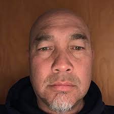 Steve Au's Instagram, Twitter & Facebook