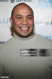 48 Photos & High Res Pictures