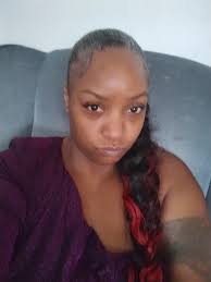 Roxana Smith (@makingdealsinhighheals) • Instagram photos and videos