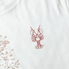 326 Mentions J Aime 10 Commentaires Breizh Club Breizhclub Sur Instagram Incontournable I Le Homard Est De Retour Dans Cette Broderie Breizh Instagram