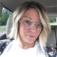 Jennifer Grellner's Instagram, Twitter & Facebook