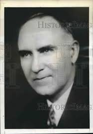 1940 Press Photo Floyd Reeves Draft Board