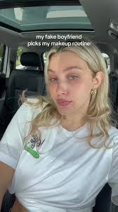 Olivia Pyles's Instagram, Twitter & Facebook