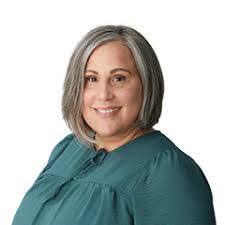 Kristin Hinkle's Instagram, Twitter & Facebook